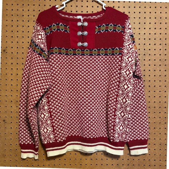 L.L. Bean Sweaters - LL Bean Sweater XS Red Nordic Fair Isle Pewter Clasp Wool Pullover Oversized VTG